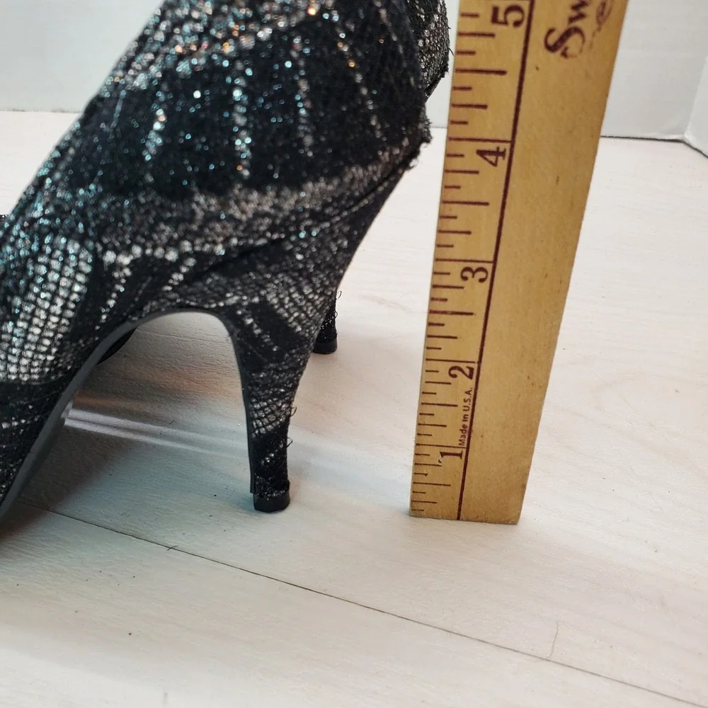 Wild Nights Womens Black Silver Metallic Lace Pointed Toe Stiletto Pumps Size 7B